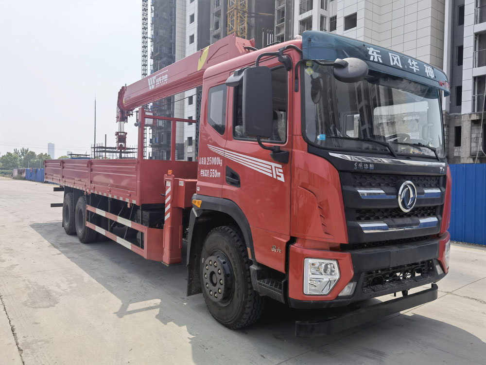 楚勝牌CSC5256JSQEH6型隨車起重運(yùn)輸車